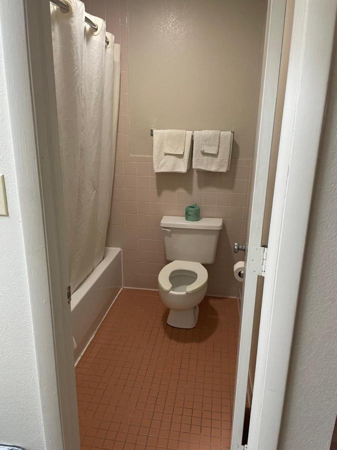 Royal Inn Motel Fredericksburg Ngoại thất bức ảnh