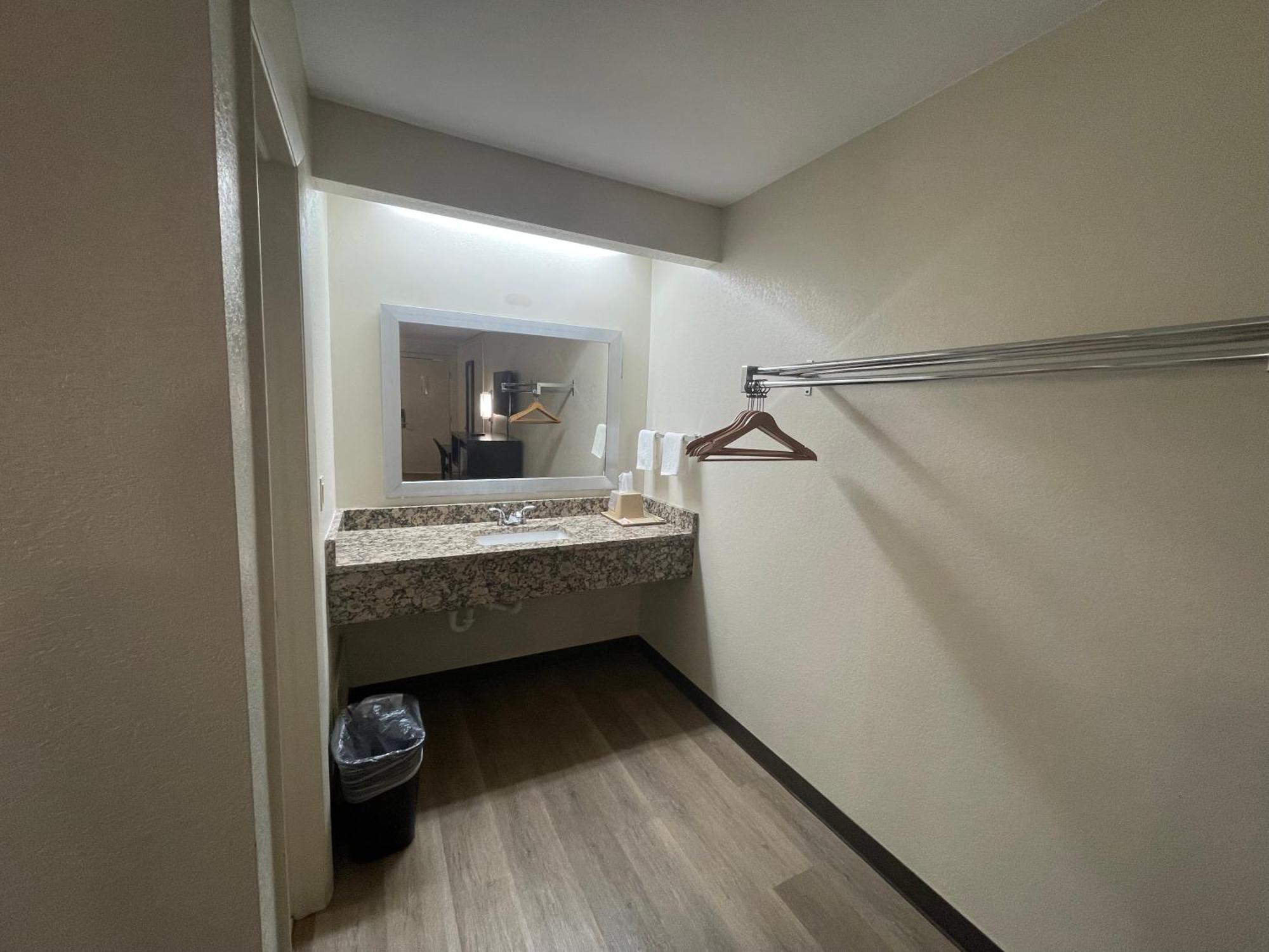 Royal Inn Motel Fredericksburg Ngoại thất bức ảnh